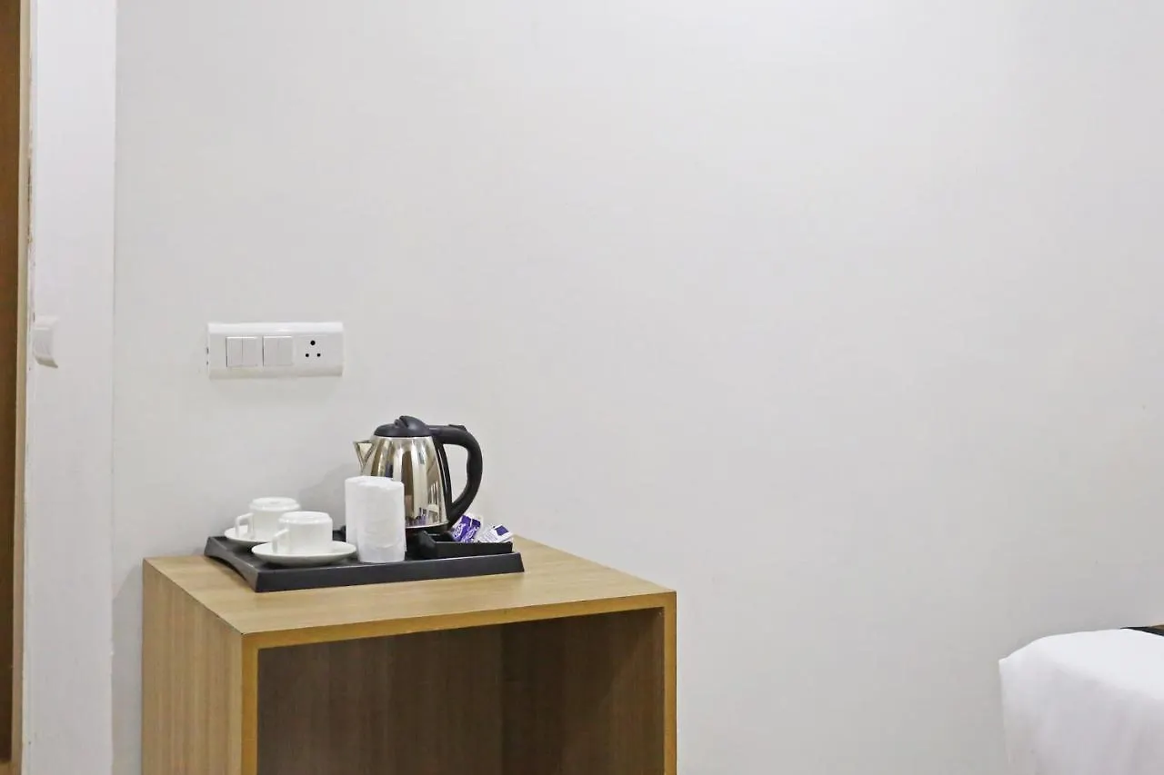 Hotel Decent Suites - Delhi Airport New Delhi