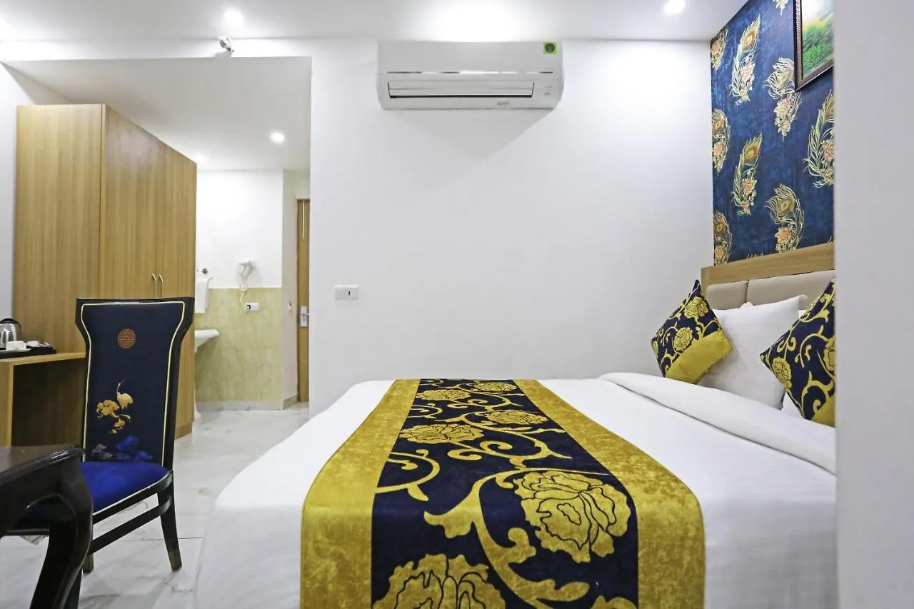 Hotel Decent Suites - Delhi Airport New Delhi 4*,  India
